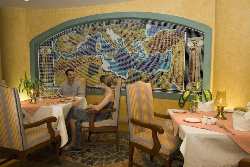 Sunrise Holidays Resort- Adults Only (+16) photo 4
