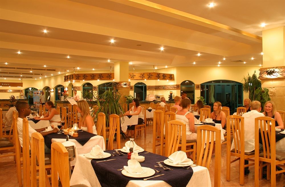 FALCON HILLS HOTEL photo 1