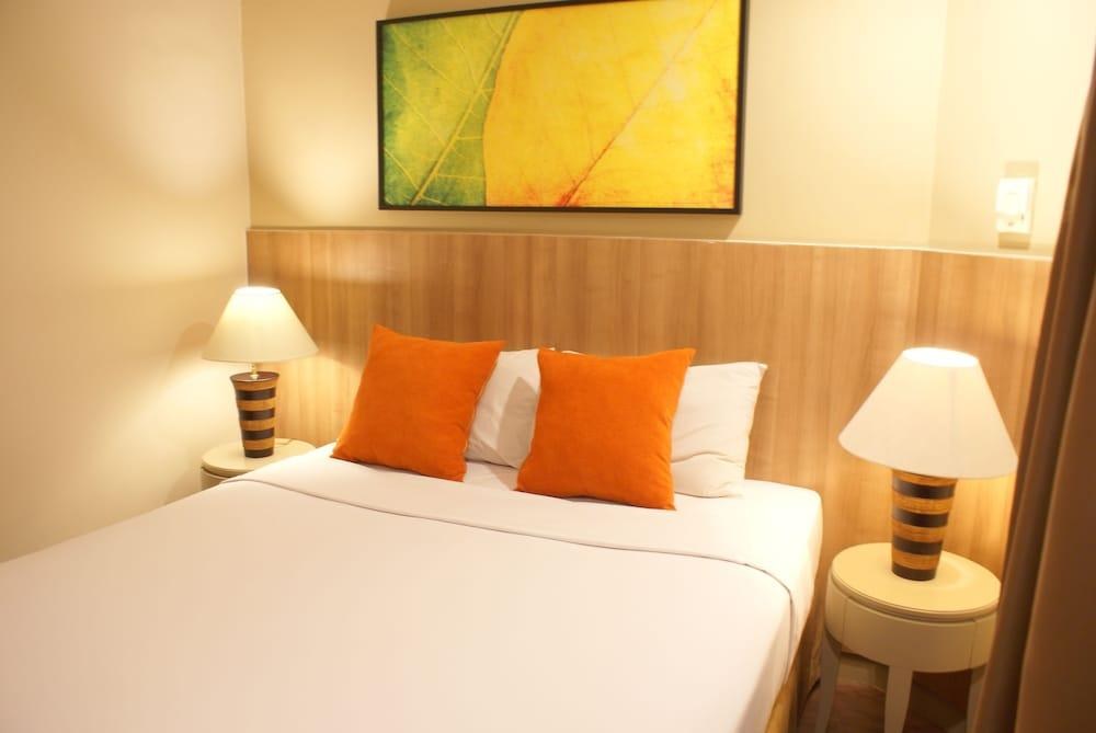 GRAND TROPIC SUITES HOTEL photo 4