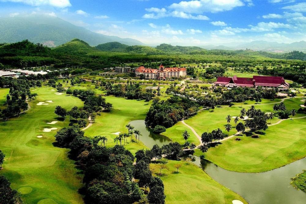 A FAMOSA RESORT photo 2