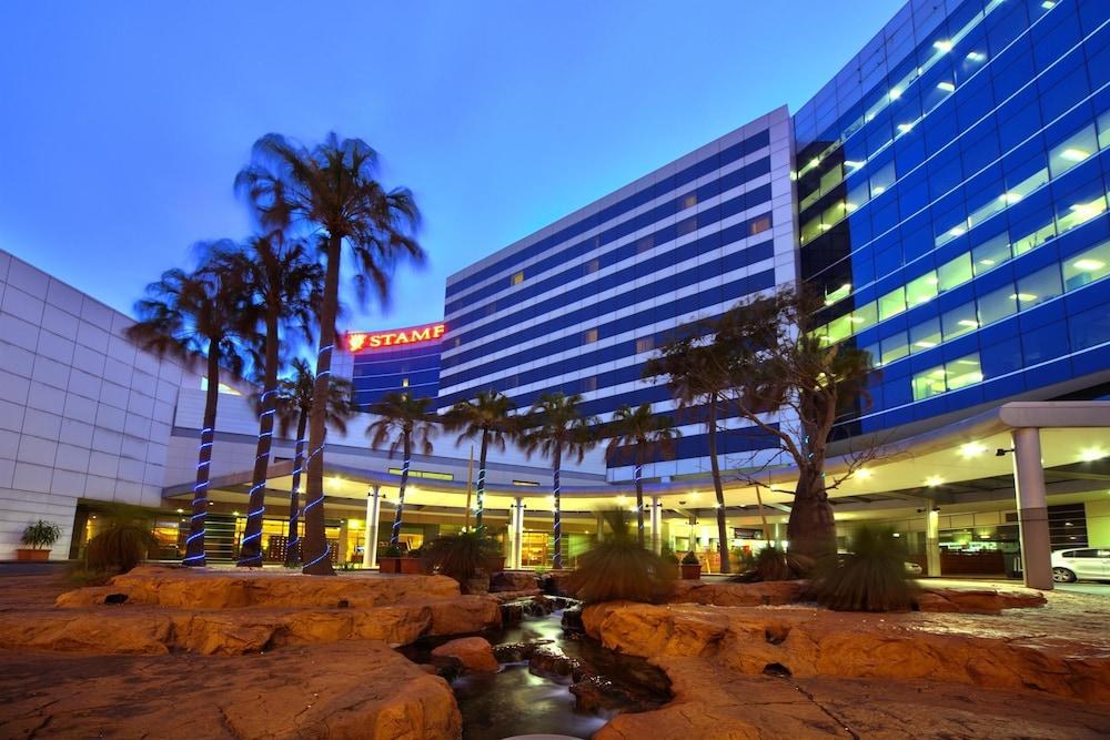 Stamford Plaza Sydney Airport & Conference Centre photo 3
