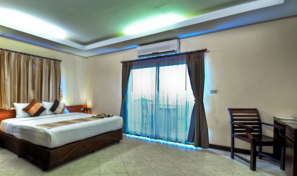 VITS Gazebo Resort Pattaya photo 1