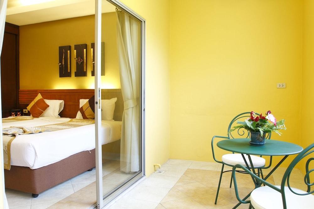 VITS Gazebo Resort Pattaya photo 4