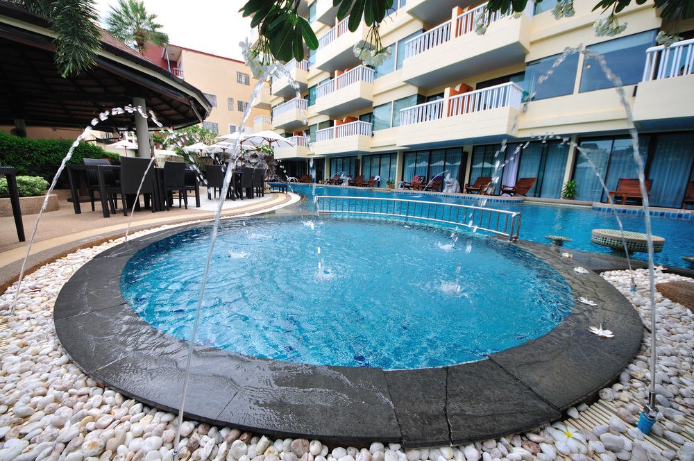 PALMYRA PATONG RESORT photo 1