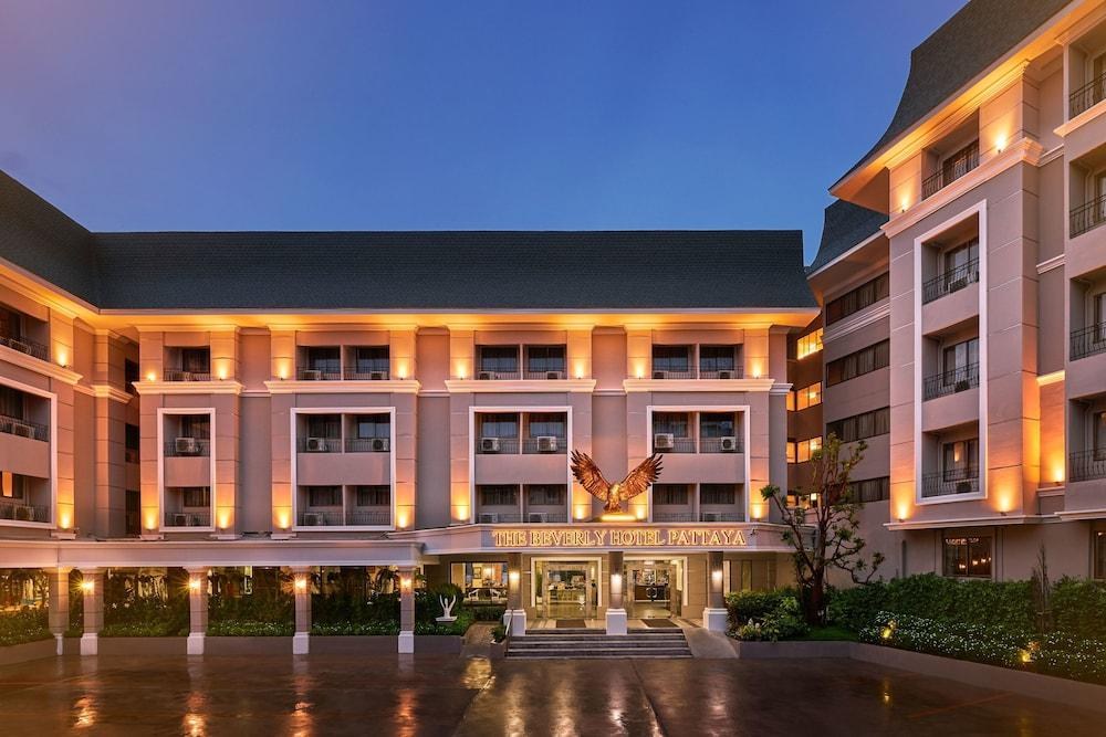 The Beverly Hotel Pattaya photo 3