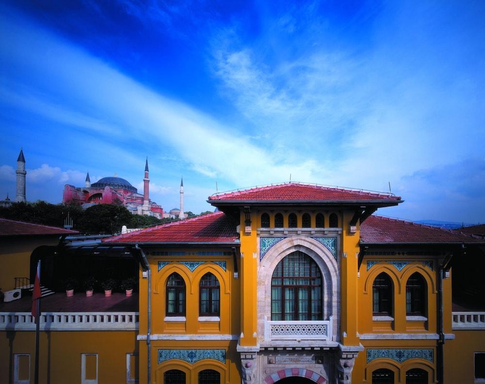 Four Seasons Hotel Istanbul at Sultanahmet photo 2