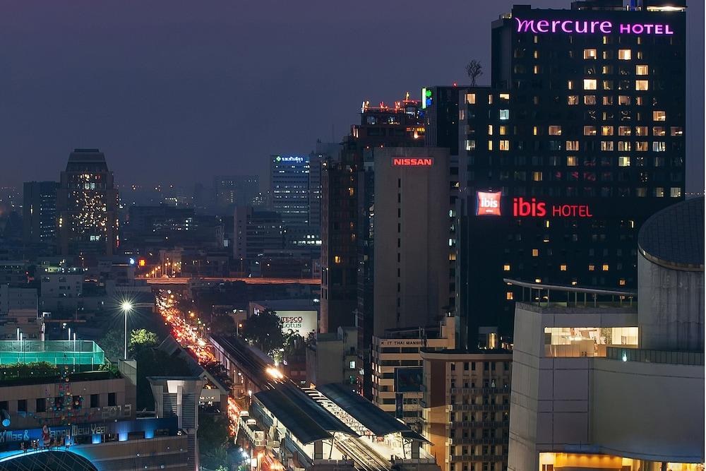 IBIS BANGKOK SIAM photo 2