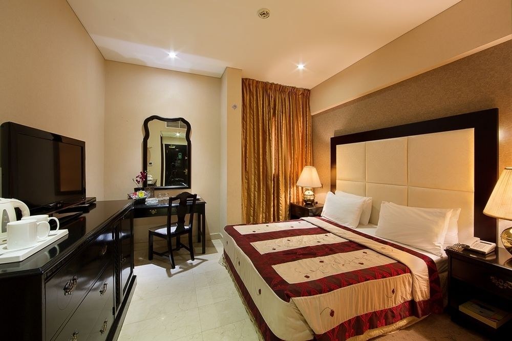PRESIDENT HOTEL
