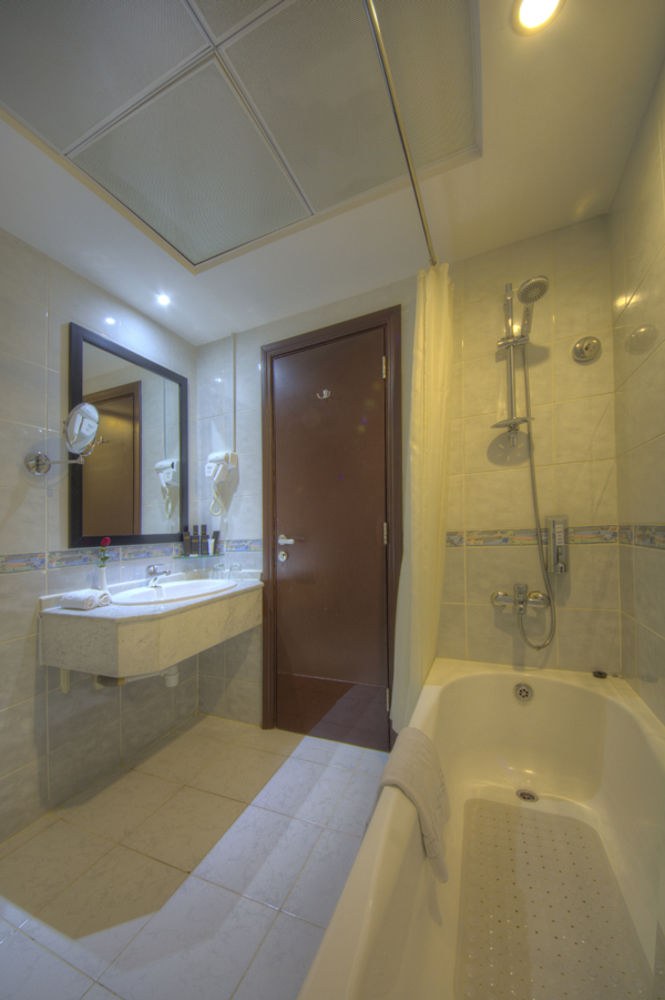 Fortune Pearl Hotel