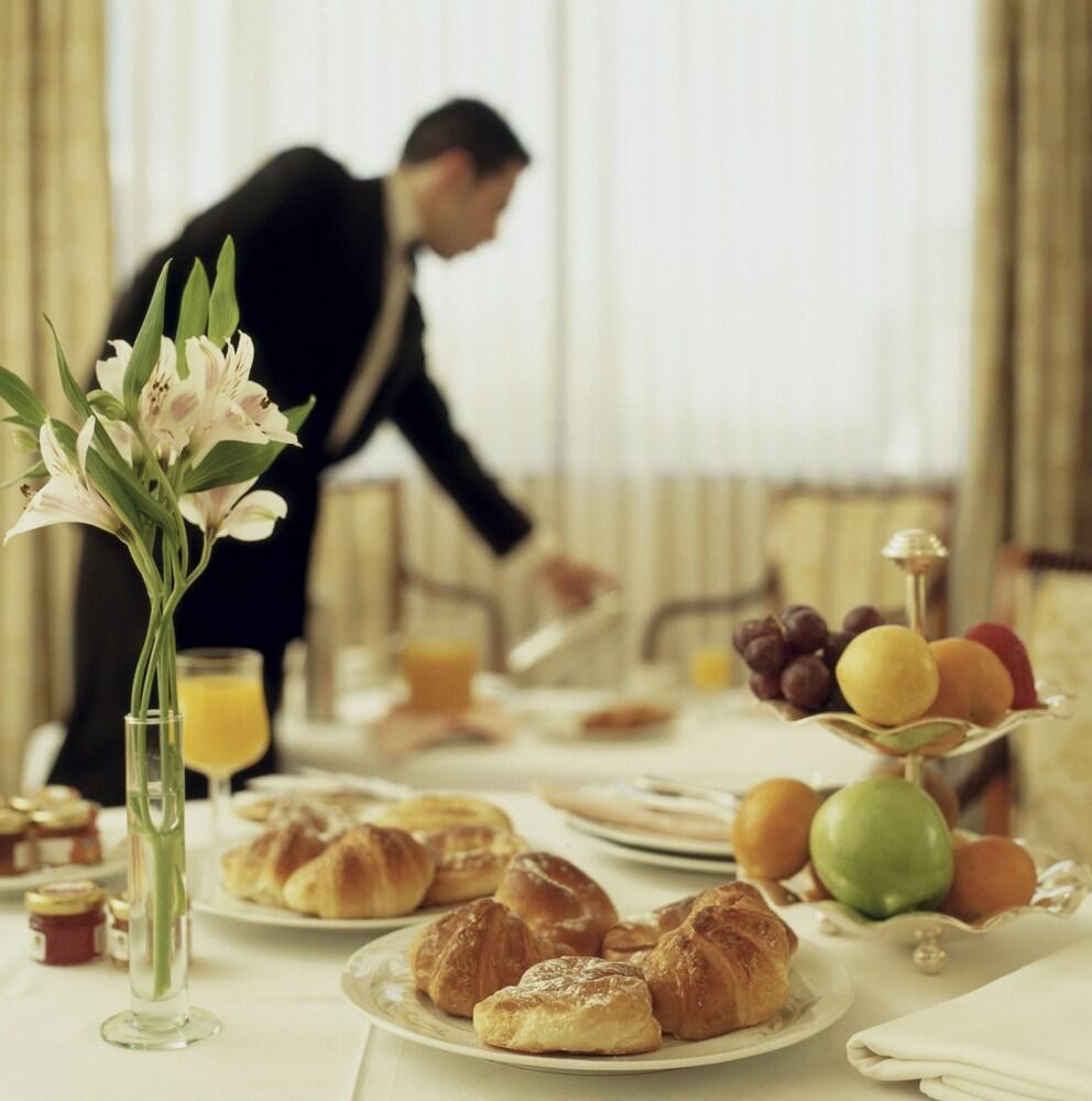 AL DIAR CAPITAL HOTEL photo 3