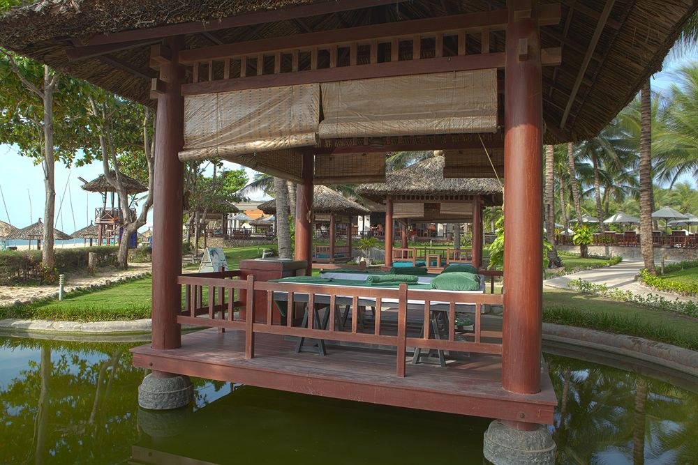BLUE OCEAN RESORT