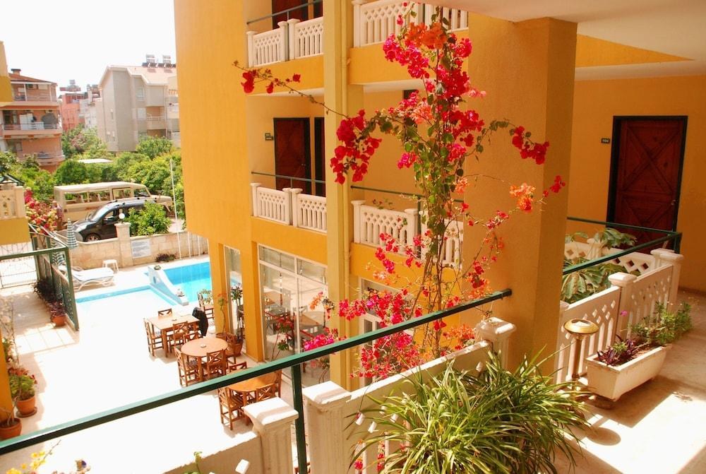 BENNA HOTEL photo 3