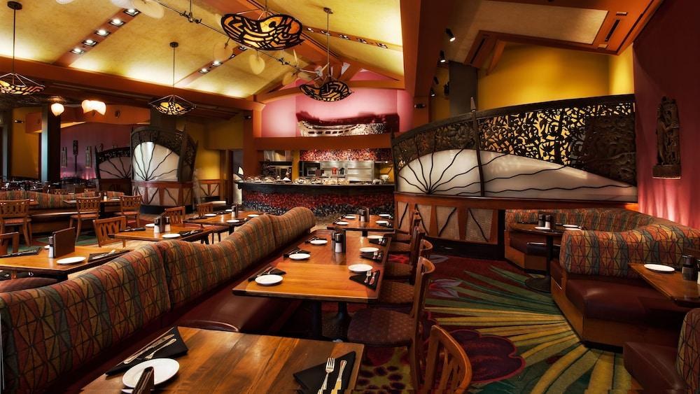 DISNEYS POLYNESIAN VILLAGE RESORT photo 3