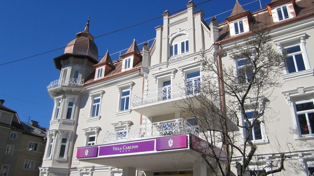 VILLA CARLTON