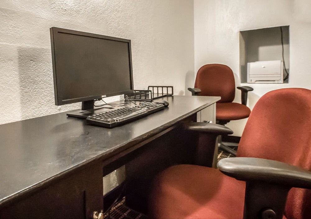 Staybridge Suites Orlando Royale Parc Suites.