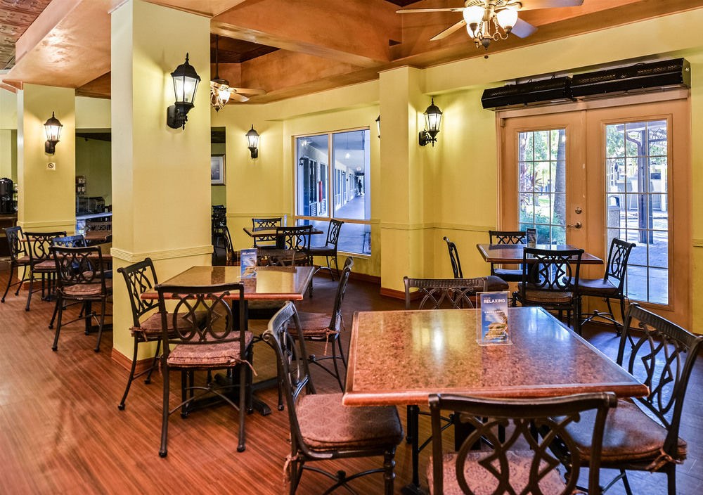 Staybridge Suites Orlando Royale Parc Suites. photo 1