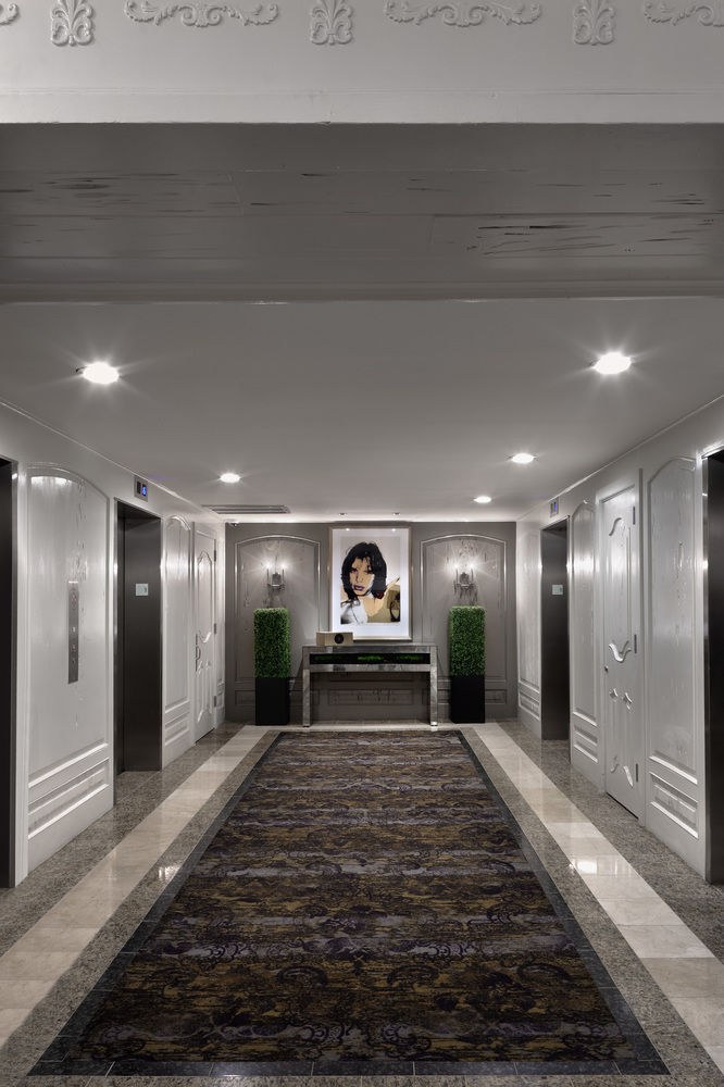 HOLIDAY INN DOWNTOWN SUPERDOME photo 1