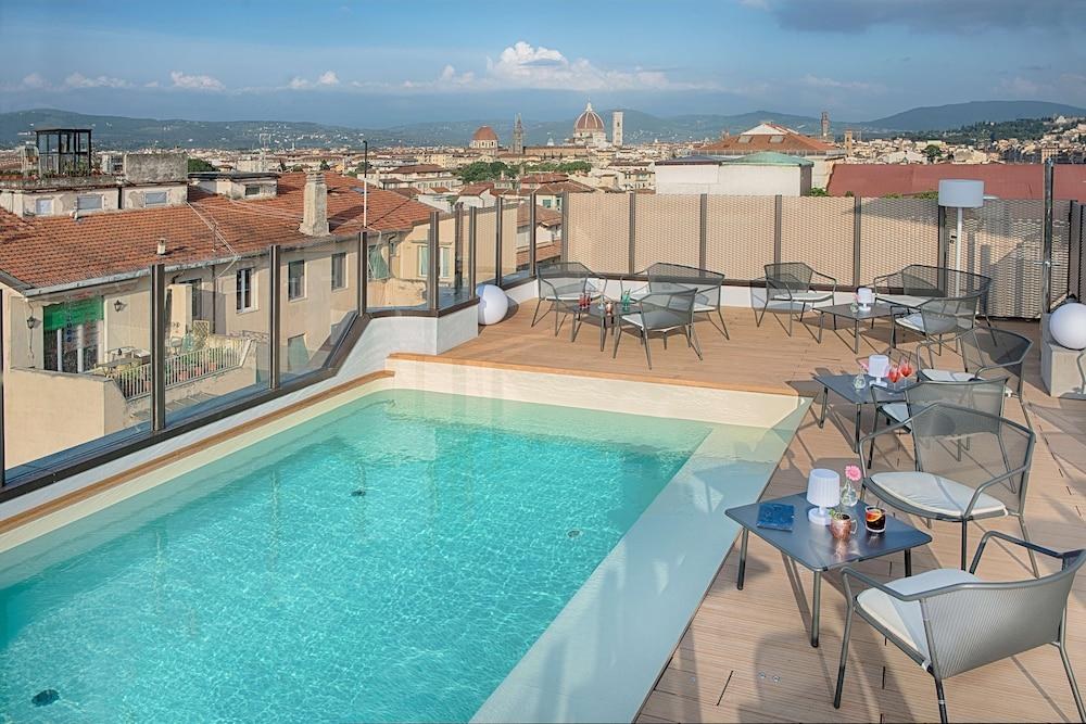 NH FIRENZE photo 2