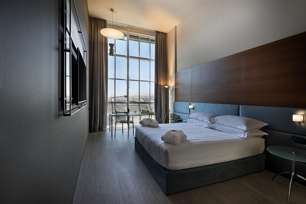 DoubleTree by Hilton Turin Lingotto photo 3