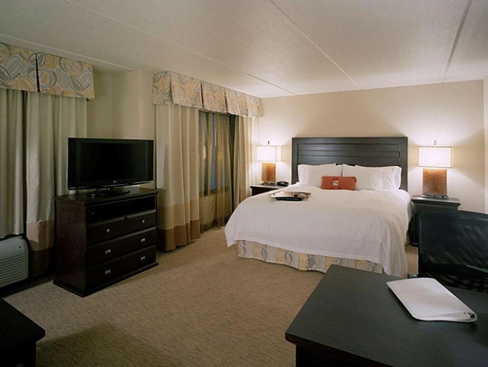 Hampton Inn & Suites Austin Cedar Park-Lakeline photo 3