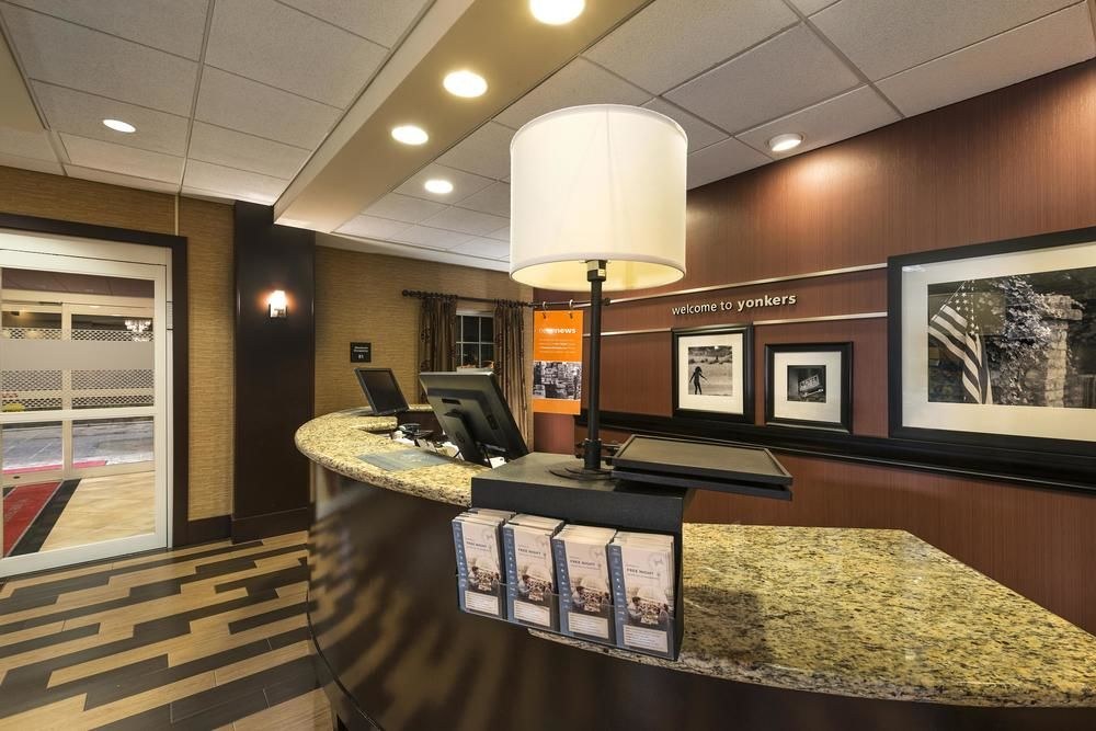 Hampton Inn & Suites Yonkers