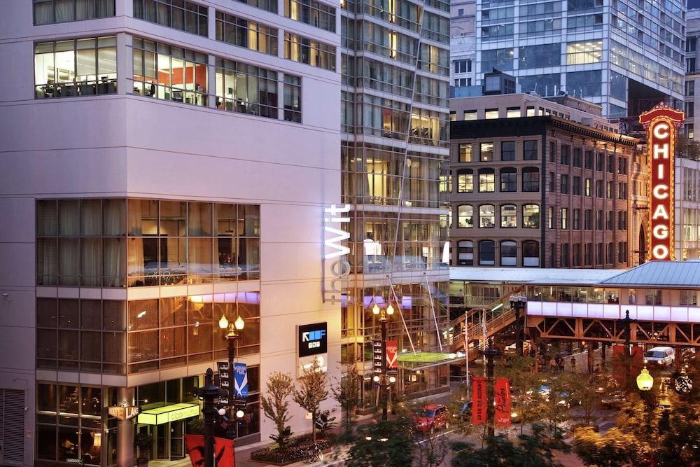 theWit Chicago - a DoubleTree by Hilton Hotel photo 4