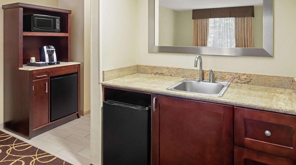 Hilton Garden Inn Shreveport Bossier City photo 4