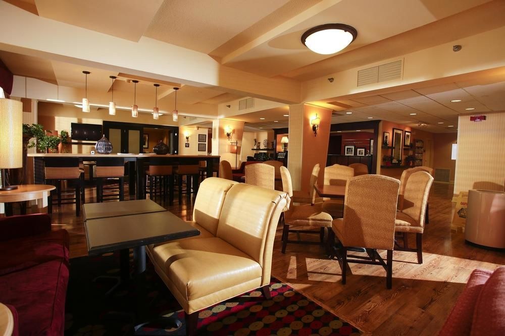 Hampton Inn I-75 Lexington/Hamburg Area photo 1