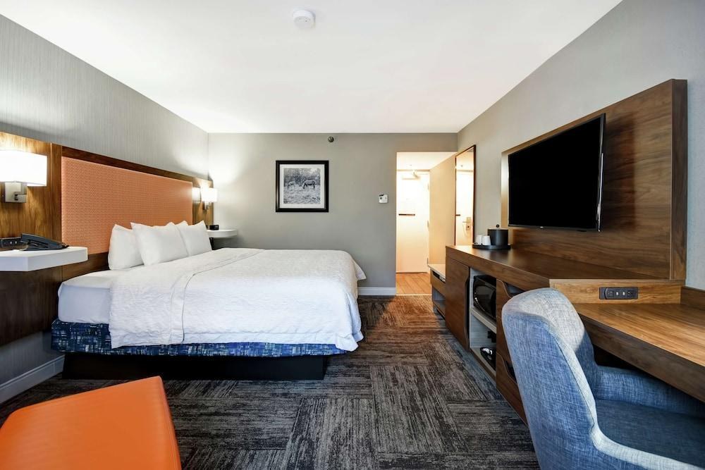 Hampton Inn I-75 Lexington/Hamburg Area photo 4