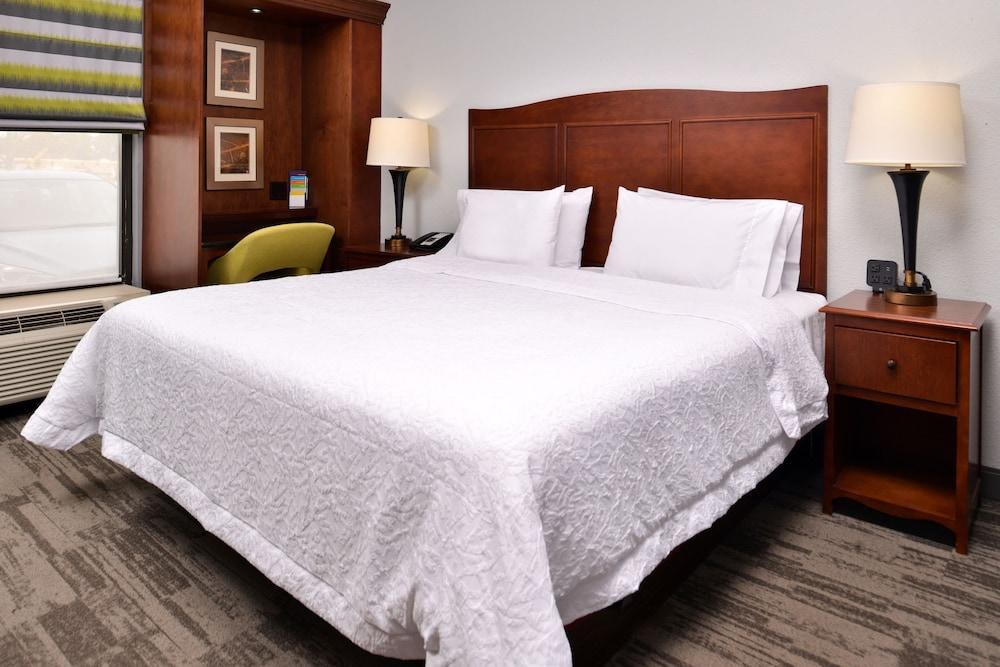 Hampton Inn Norfolk/Virginia Beach photo 3