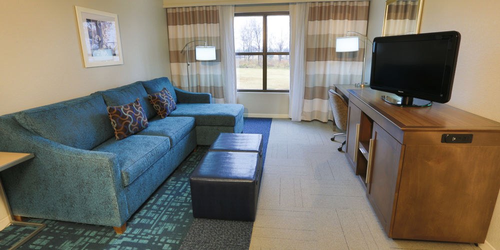 Hampton Inn & Suites Nashville-Airport