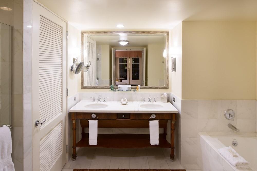 Hilton Lake Las Vegas Resort & Spa photo 2