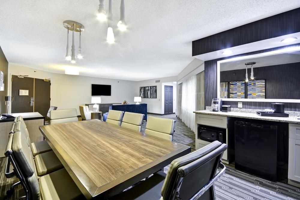 Embassy Suites by Hilton Charlotte photo 1
