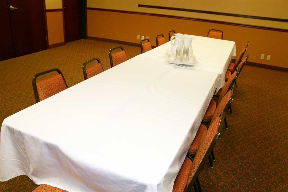Hampton Inn Waterbury photo 1