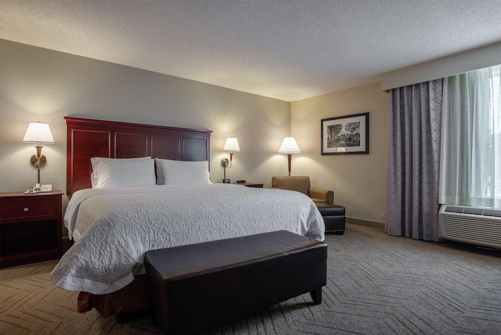 Hampton Inn & Suites Williamsburg-Richmond Rd. photo 4