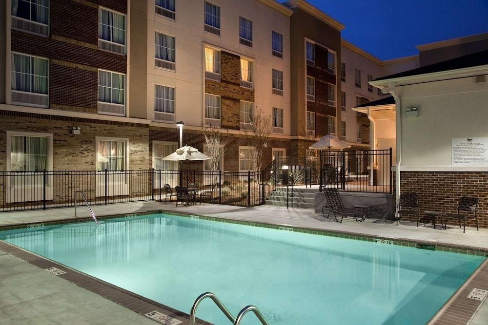 Homewood Suites by Hilton Charlotte/Ayrsley, NC photo 3