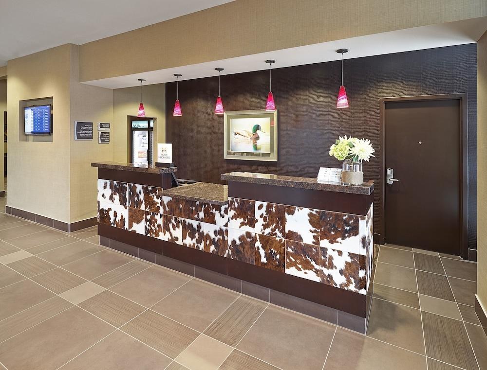 Homewood Suites by Hilton Calgary-Airport photo 4