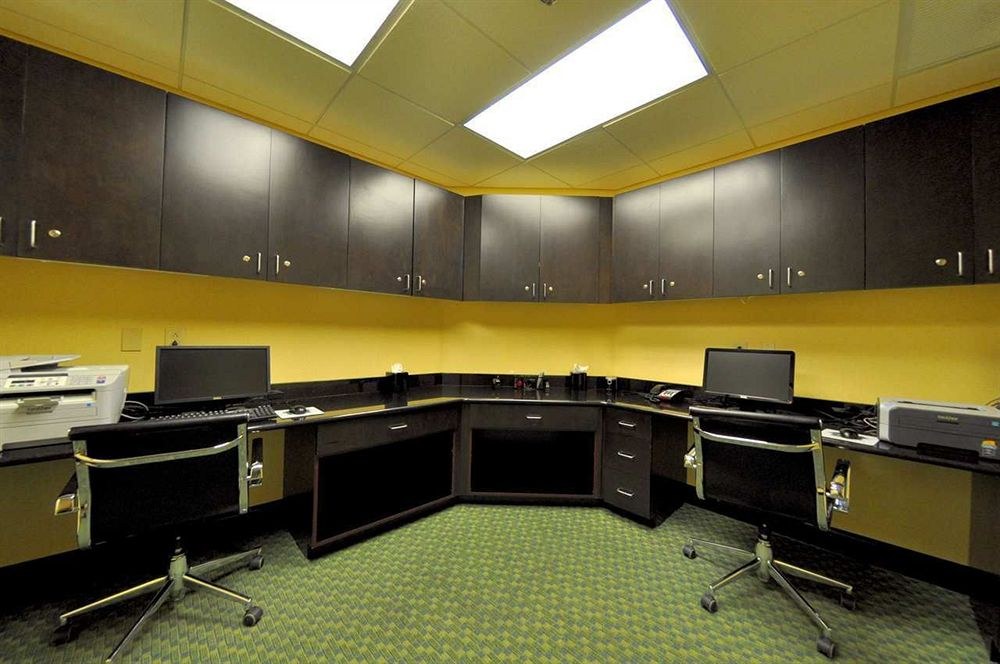 Hampton Inn Richmond - South photo 1