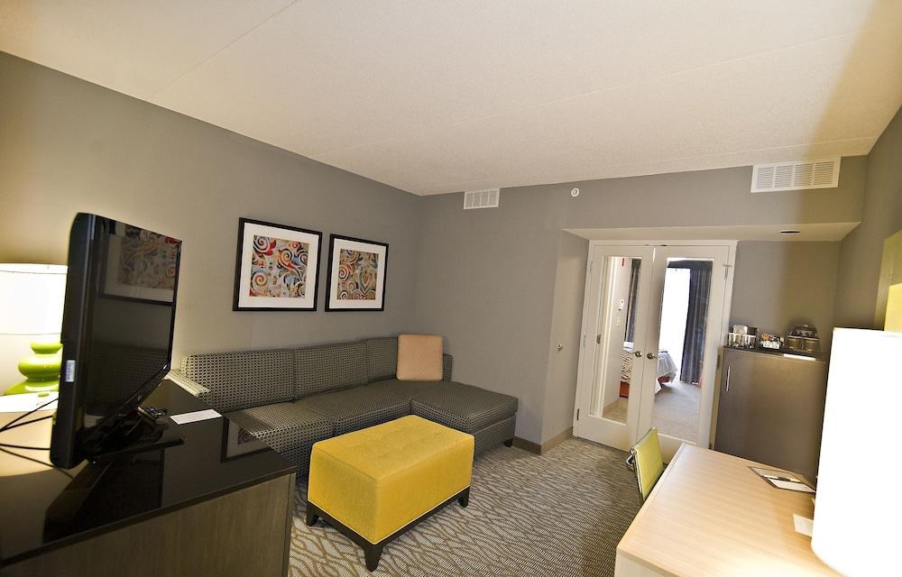 DoubleTree Suites by Hilton Huntsville South photo 4
