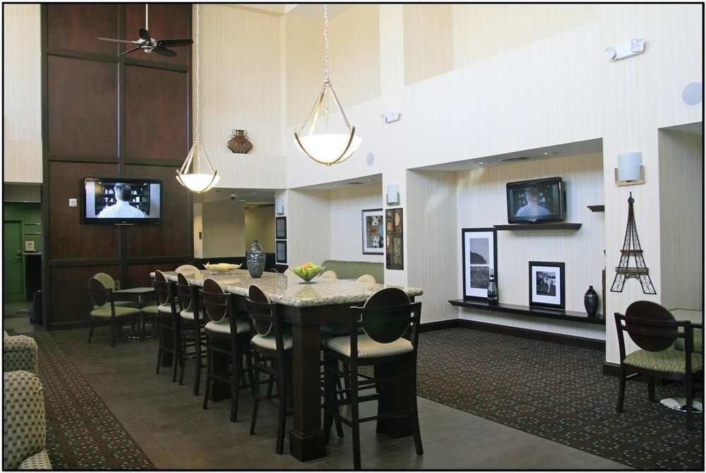 Hampton Inn & Suites San Antonio/Northeast I-35 photo 1
