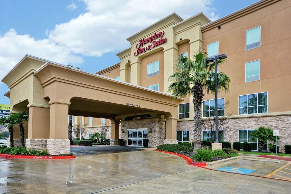 Hampton Inn & Suites San Antonio/Northeast I-35 photo 2