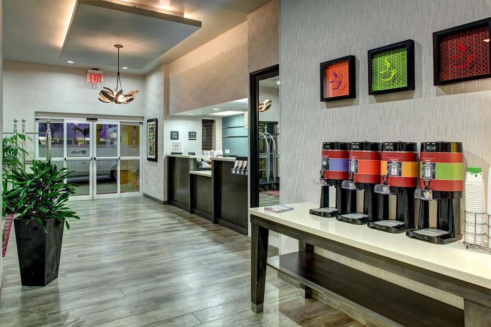 Hampton Inn Miami-Coconut Grove/Coral Gables photo 3