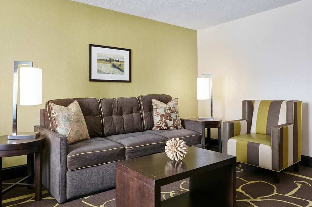DoubleTree by Hilton Charlotte Uptown photo 1