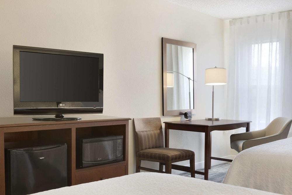 Hampton Inn Fort Worth Southwest Cityview photo 3
