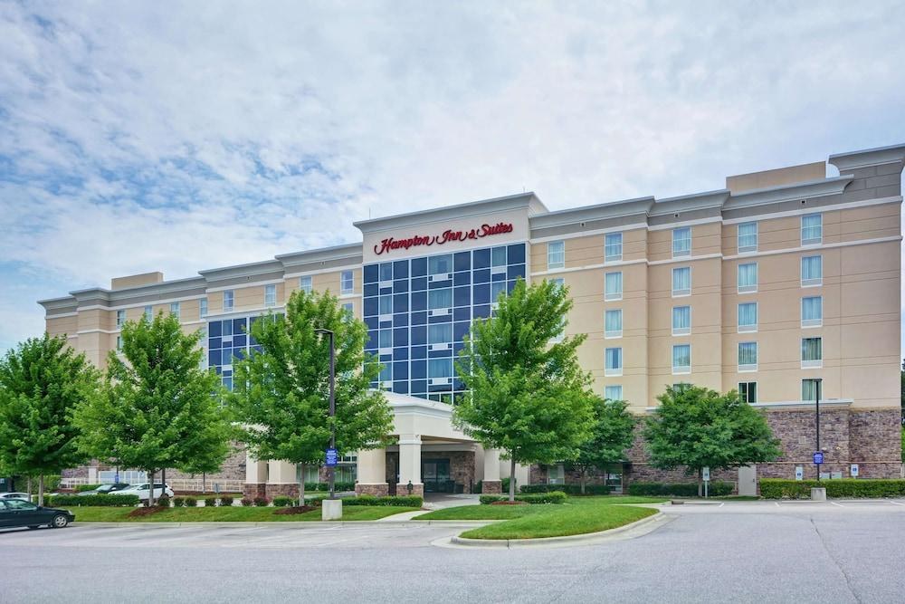 Hampton Inn & Suites Raleigh/Crabtree Valley photo 3