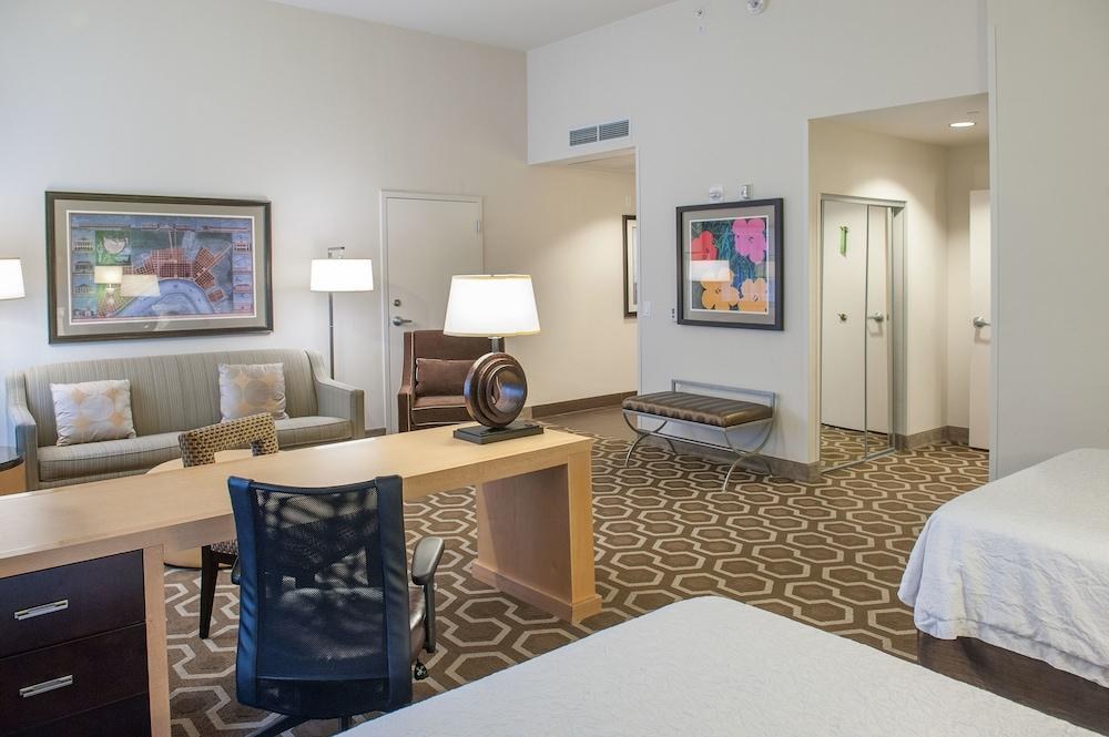 Hampton Inn & Suites New Orleans Downtown (French Qtr Area) photo 4
