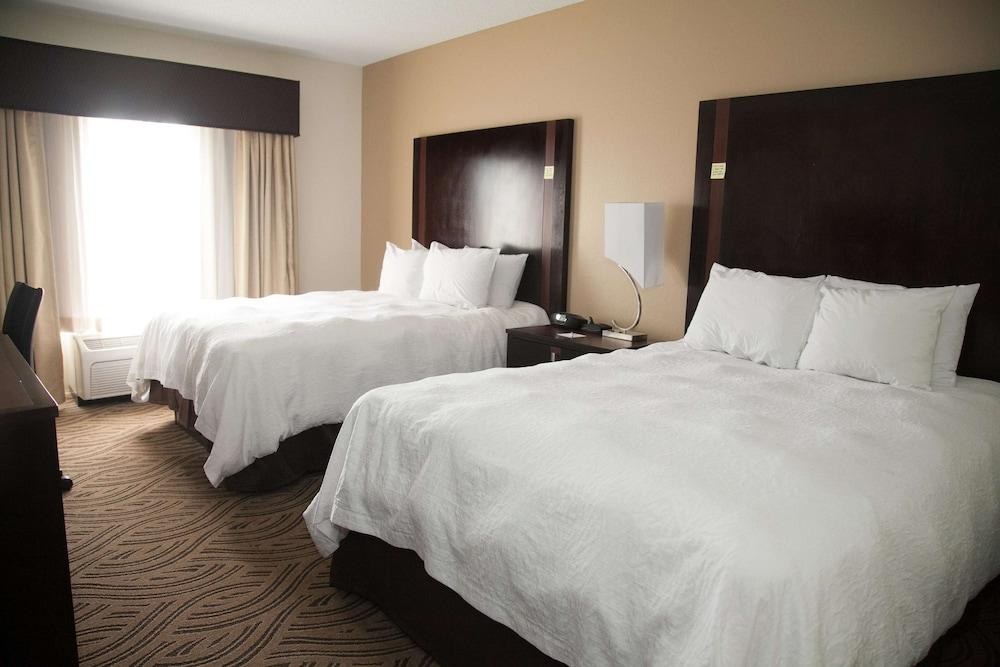 Hampton Inn & Suites Alpharetta photo 2