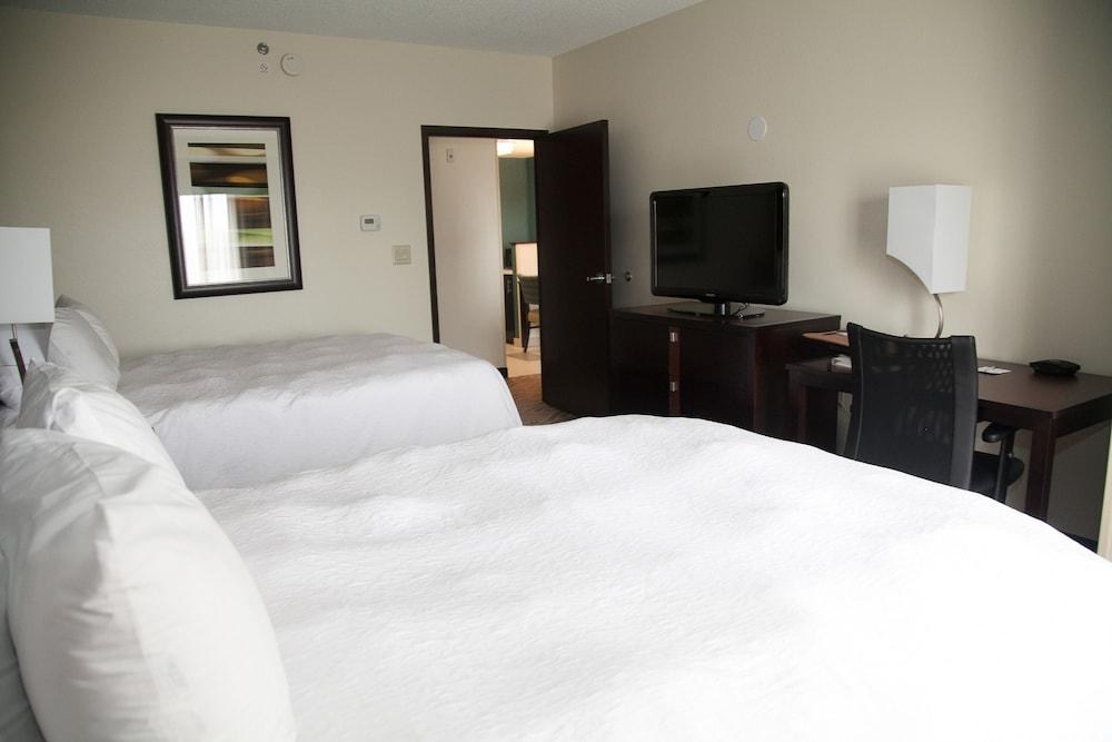 Hampton Inn & Suites Alpharetta photo 3
