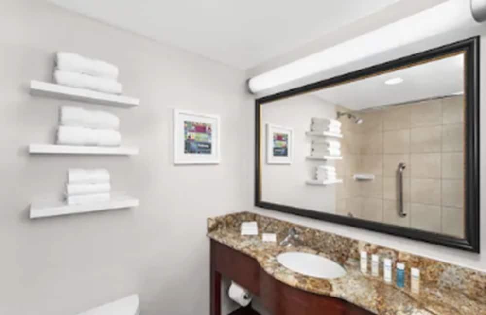 Hampton Inn Manhattan-35th St/Empire State Bldg photo 3