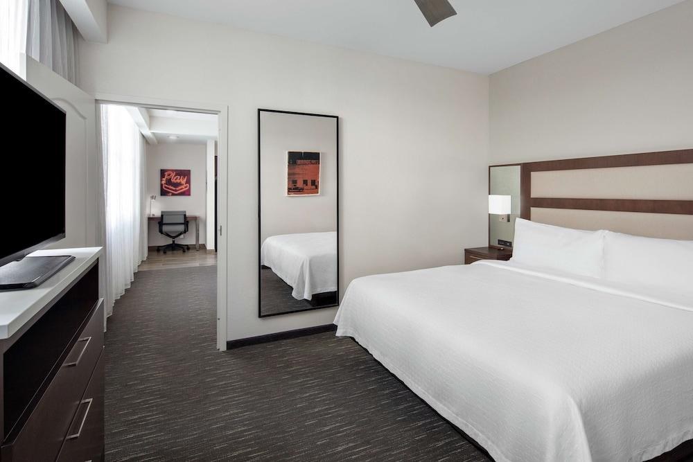 Homewood Suites by Hilton Nashville-Downtown photo 3